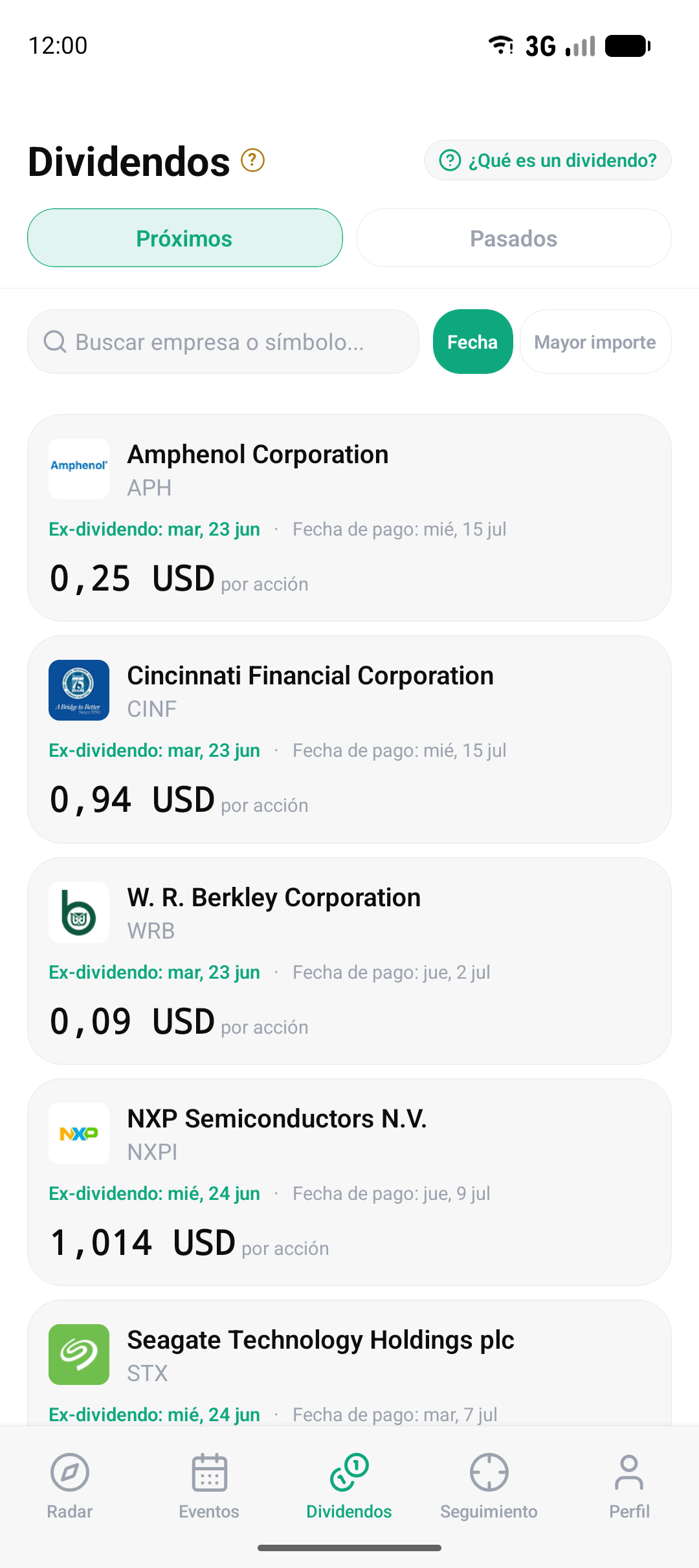 Pantalla de dividendos de la app: importe por acción, fecha ex-dividendo y fecha de pago.